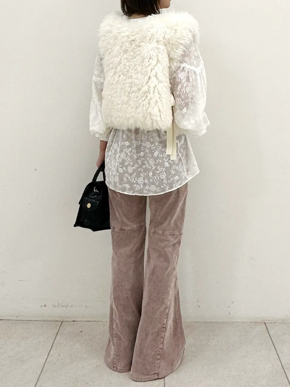 GRACE CONTINENTAL MORITA AI コーディネート画像