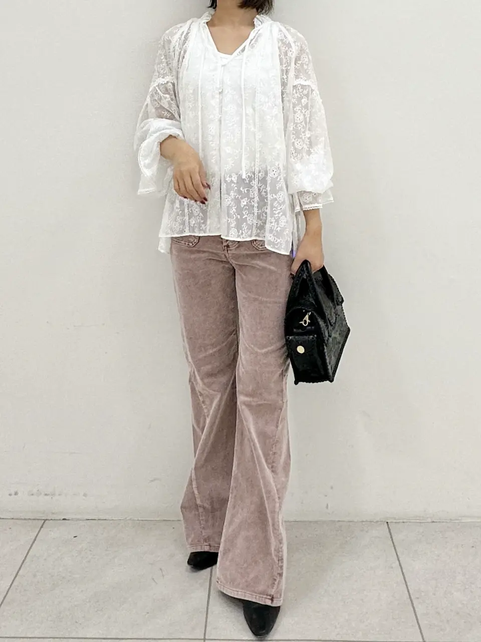 GRACE CONTINENTAL MORITA AI コーディネート画像