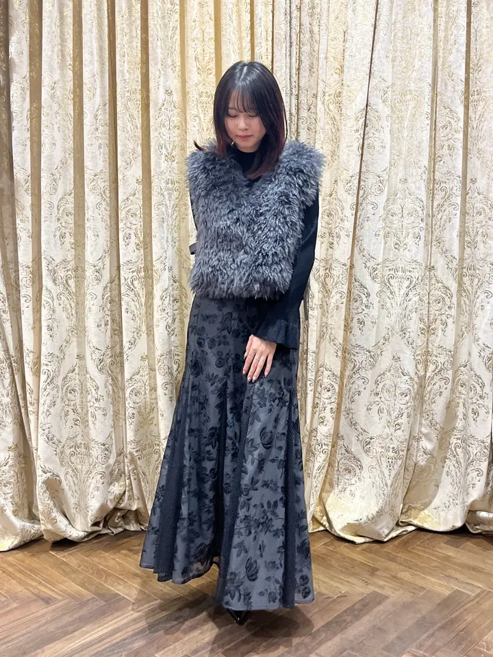 GRACE CONTINENTAL 後藤 瑚蒔 コーディネート画像