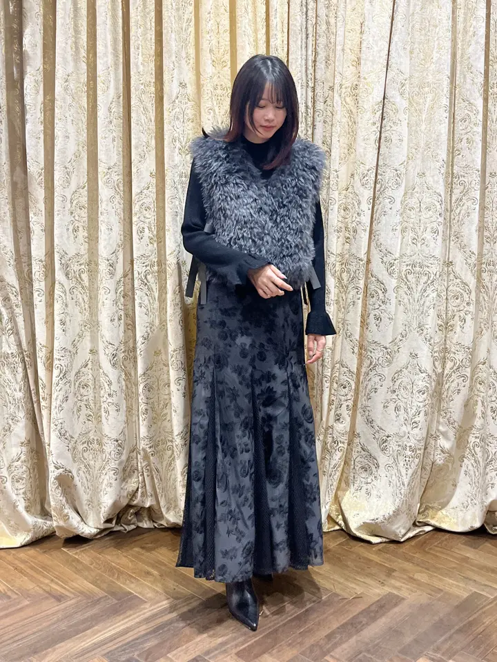 GRACE CONTINENTAL 後藤 瑚蒔 コーディネート画像