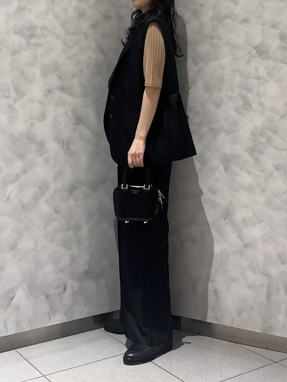 GRACE CONTINENTAL OZAWA コーディネート画像