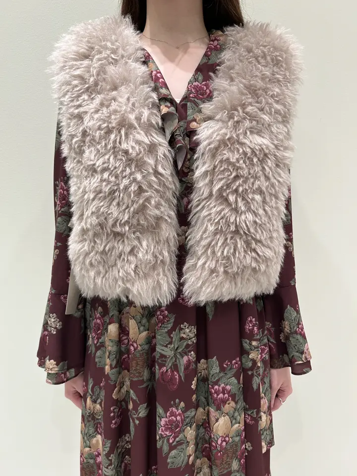 GRACE CONTINENTAL Taura コーディネート画像