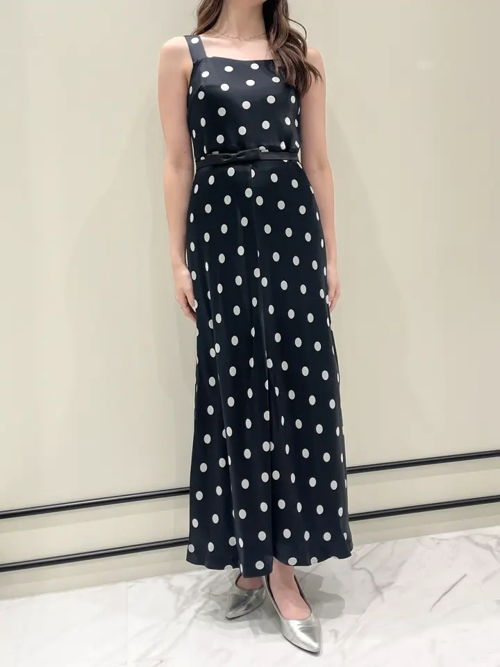 GRACE CONTINENTAL Hotei コーディネート画像