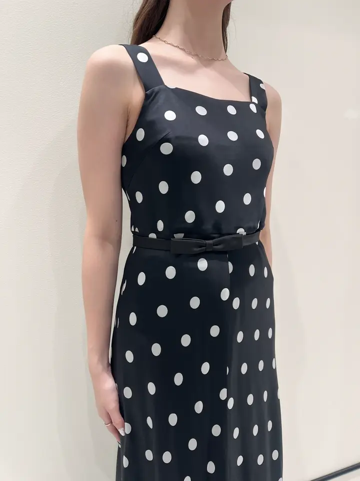 GRACE CONTINENTAL Hotei コーディネート画像