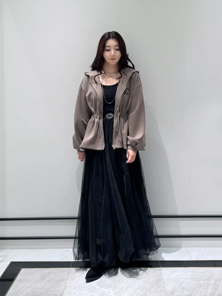 GRACE CONTINENTAL MOMOKO コーディネート画像