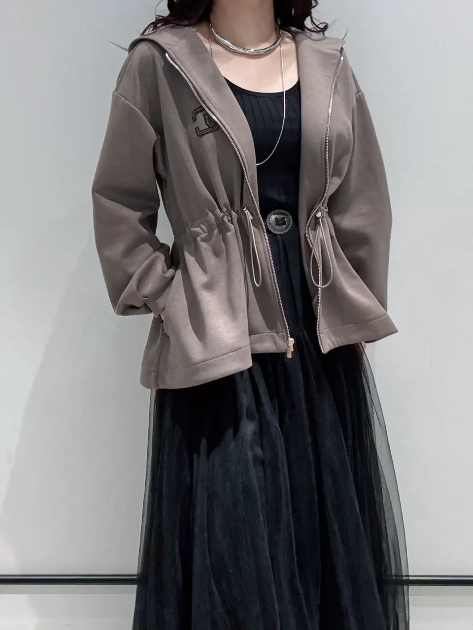 GRACE CONTINENTAL MOMOKO コーディネート画像