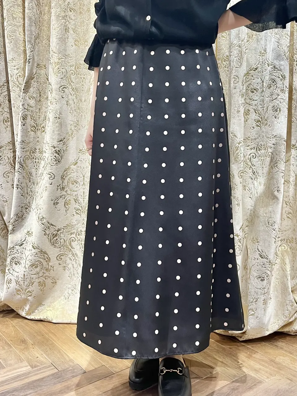 GRACE CONTINENTAL adachi miyuki コーディネート画像