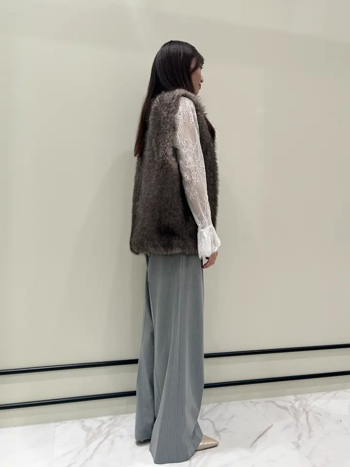 GRACE CONTINENTAL 若園　ひかり コーディネート画像