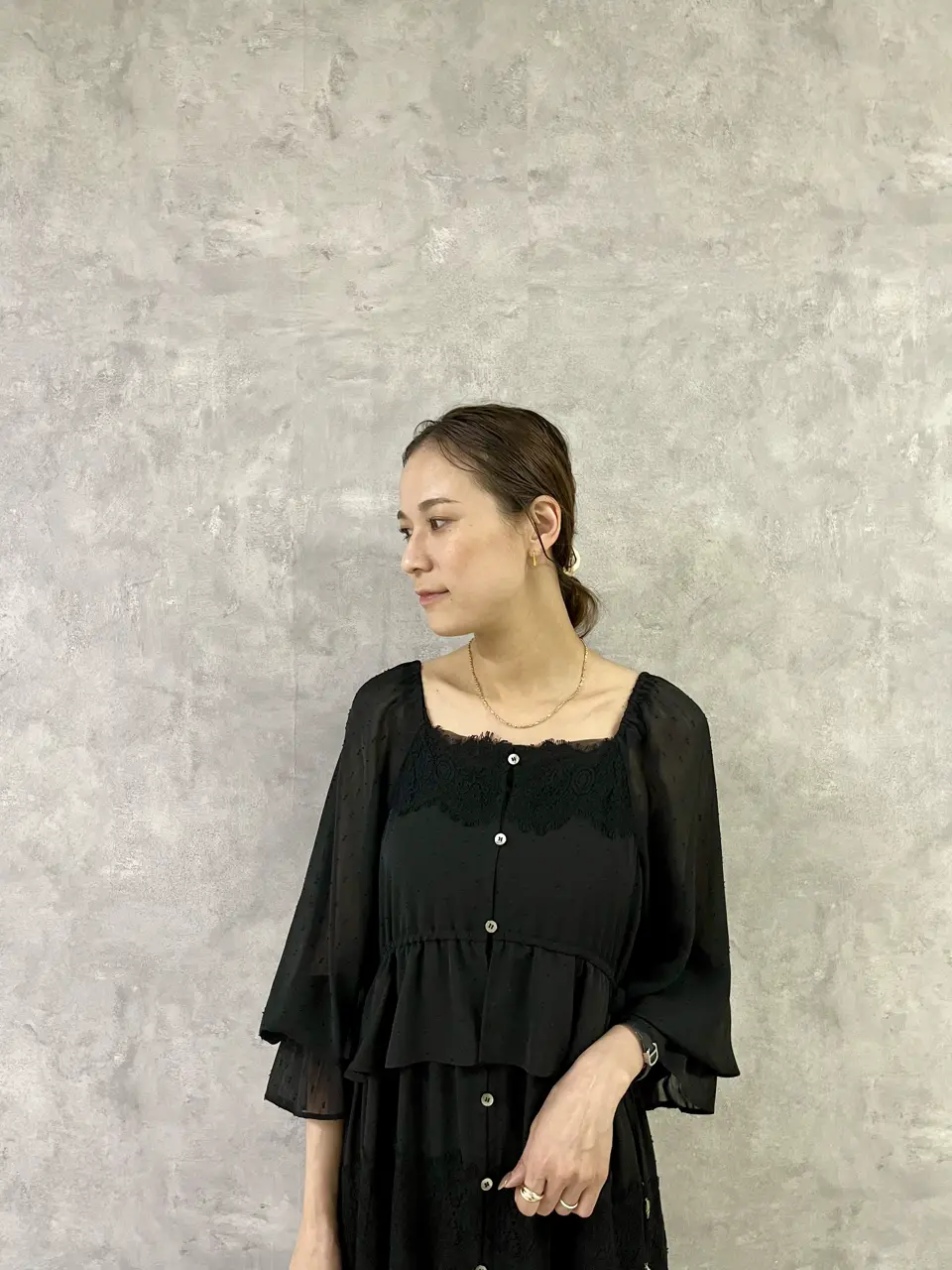 GRACE CONTINENTAL 亀田 未希 コーディネート画像