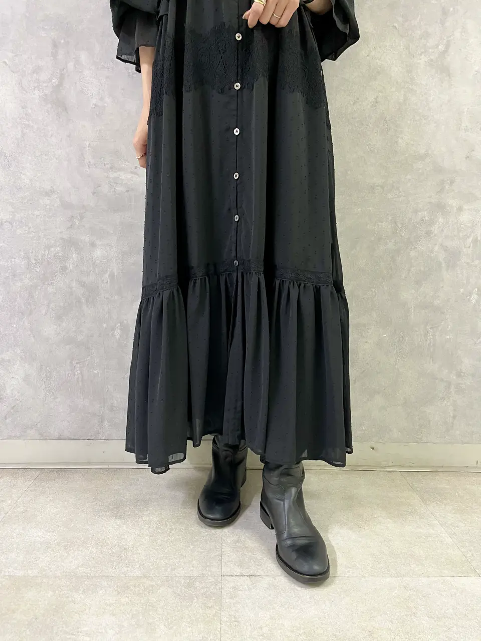 GRACE CONTINENTAL 亀田 未希 コーディネート画像