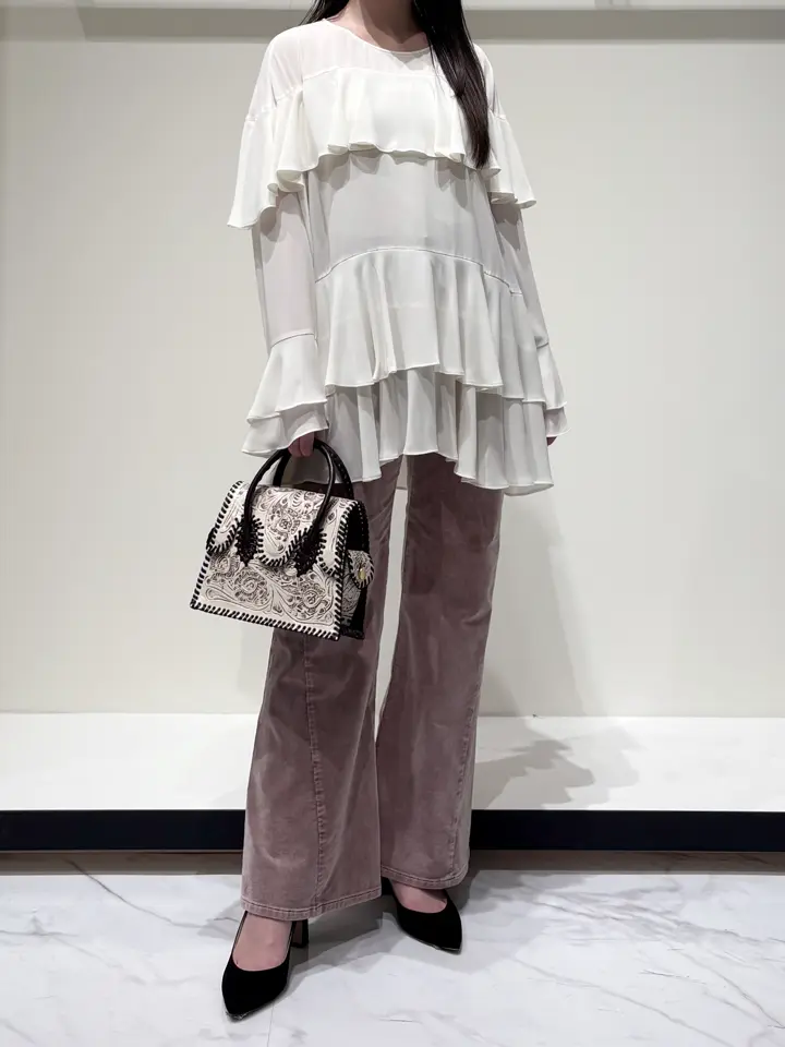 GRACE CONTINENTAL 平野 裕華 コーディネート画像