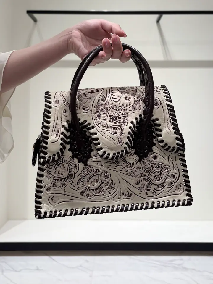 GRACE CONTINENTAL 平野 裕華 コーディネート画像