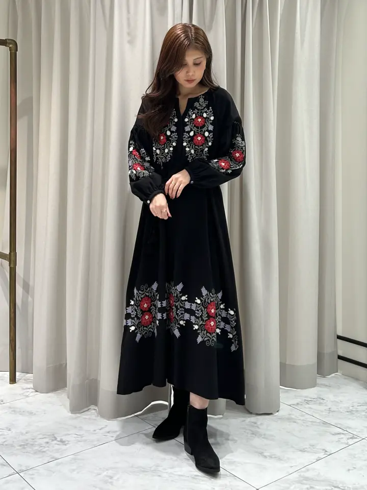 GRACE CONTINENTAL 志田　悠 コーディネート画像