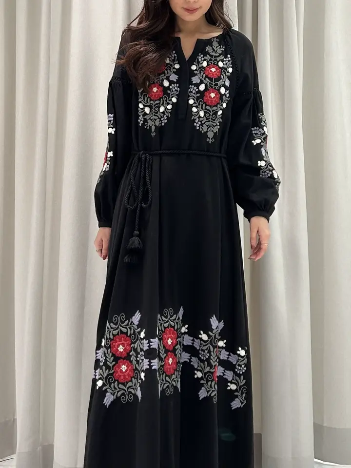 GRACE CONTINENTAL 志田　悠 コーディネート画像