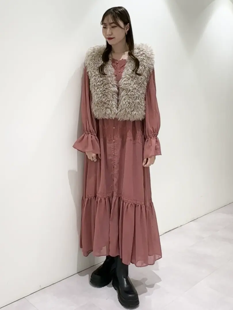 GRACE CONTINENTAL 遠藤　みずき コーディネート画像