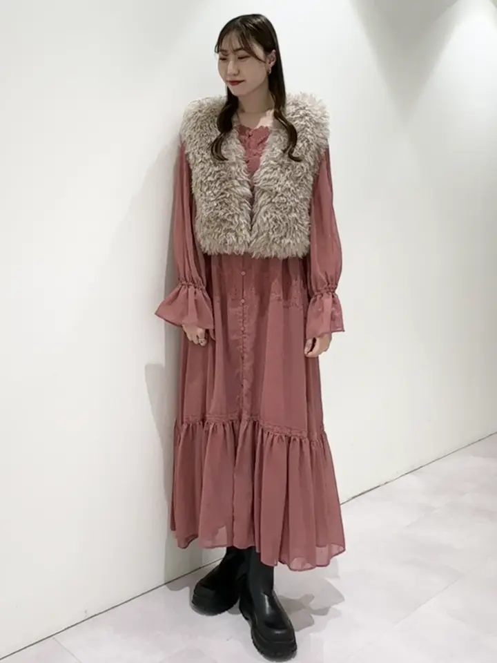 GRACE CONTINENTAL 遠藤　みずき コーディネート画像