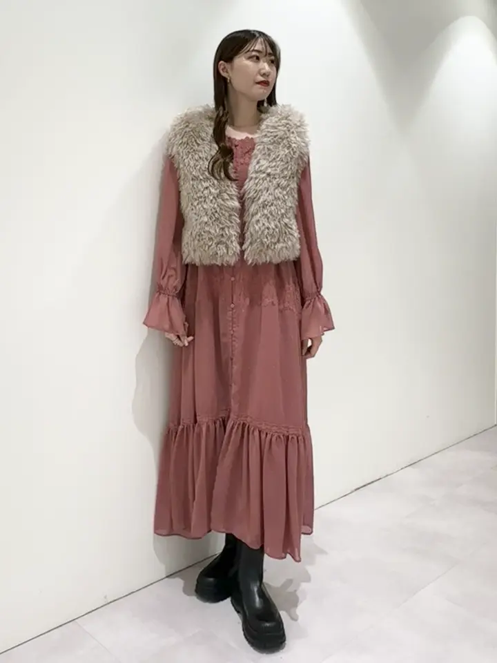 GRACE CONTINENTAL 遠藤　みずき コーディネート画像