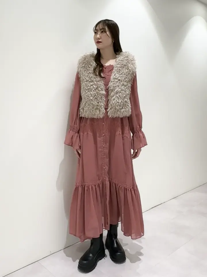 GRACE CONTINENTAL 遠藤　みずき コーディネート画像