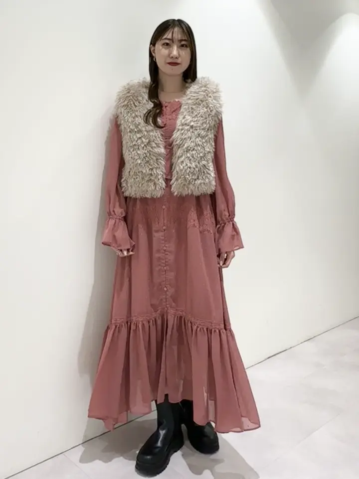 GRACE CONTINENTAL 遠藤　みずき コーディネート画像