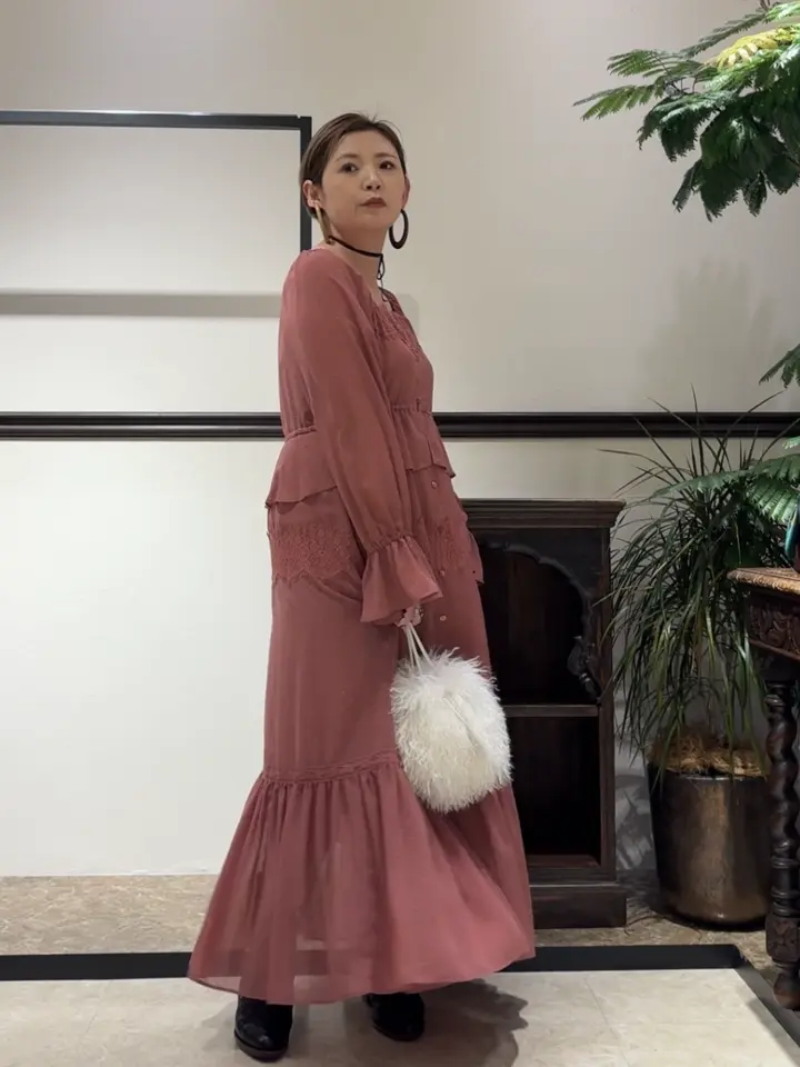 GRACE CONTINENTAL N.YURI コーディネート画像