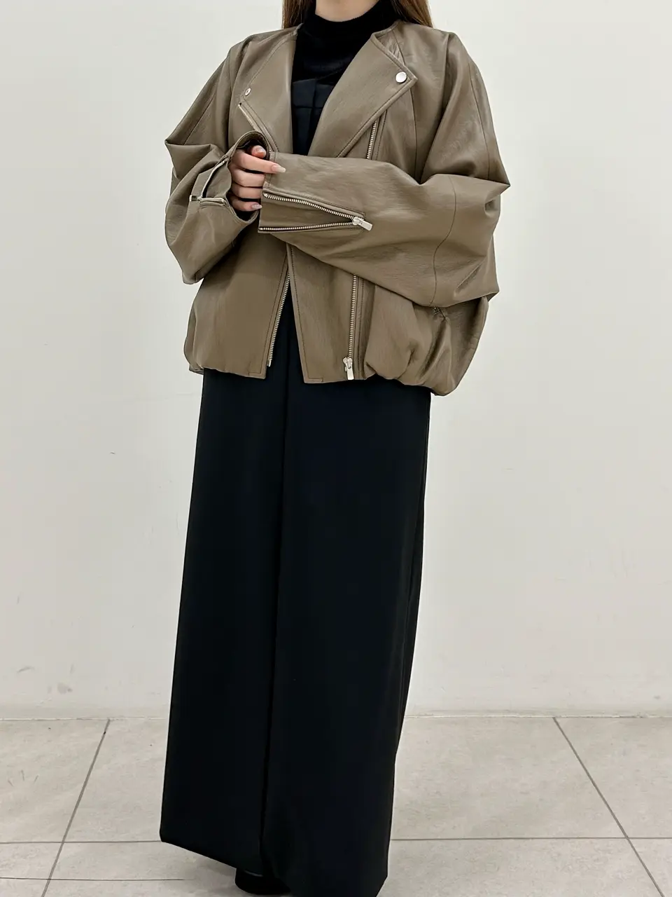 GRACE CONTINENTAL Miu Akamatsu コーディネート画像