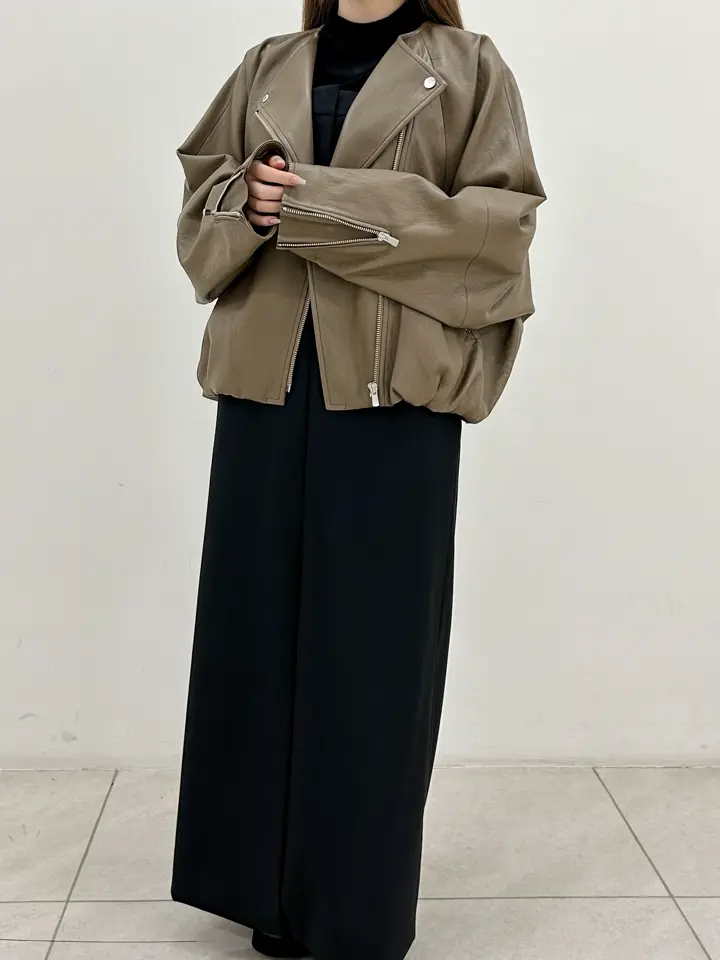 GRACE CONTINENTAL Miu Akamatsu コーディネート画像