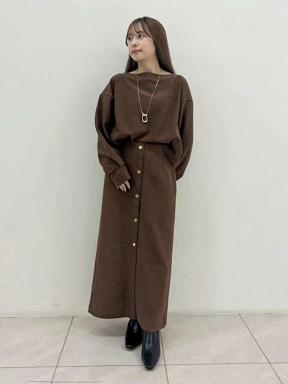 GRACE CONTINENTAL Miu Akamatsu コーディネート画像