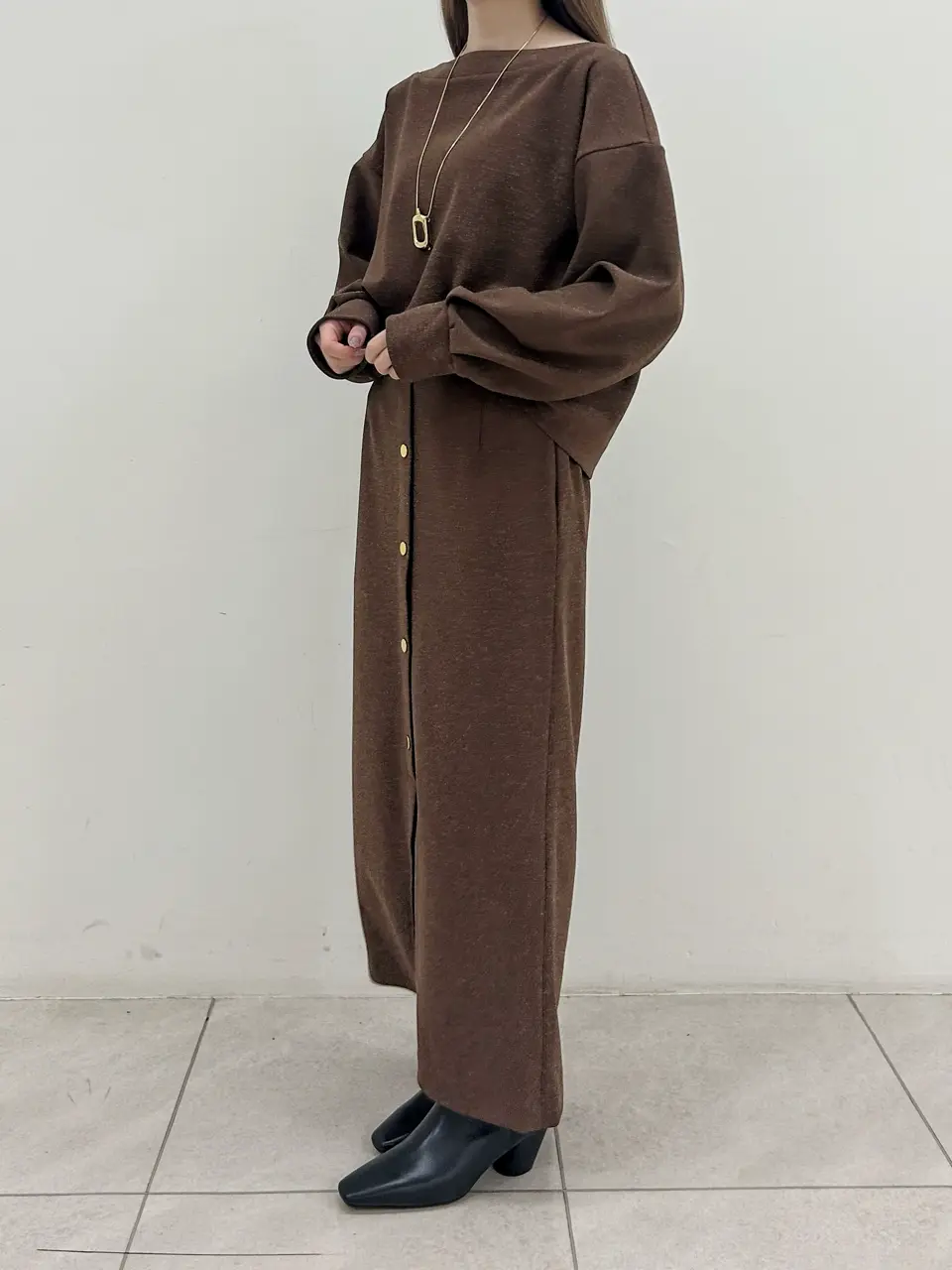 GRACE CONTINENTAL Miu Akamatsu コーディネート画像