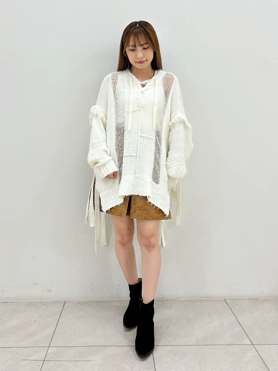 GRACE CONTINENTAL Miu Akamatsu コーディネート画像