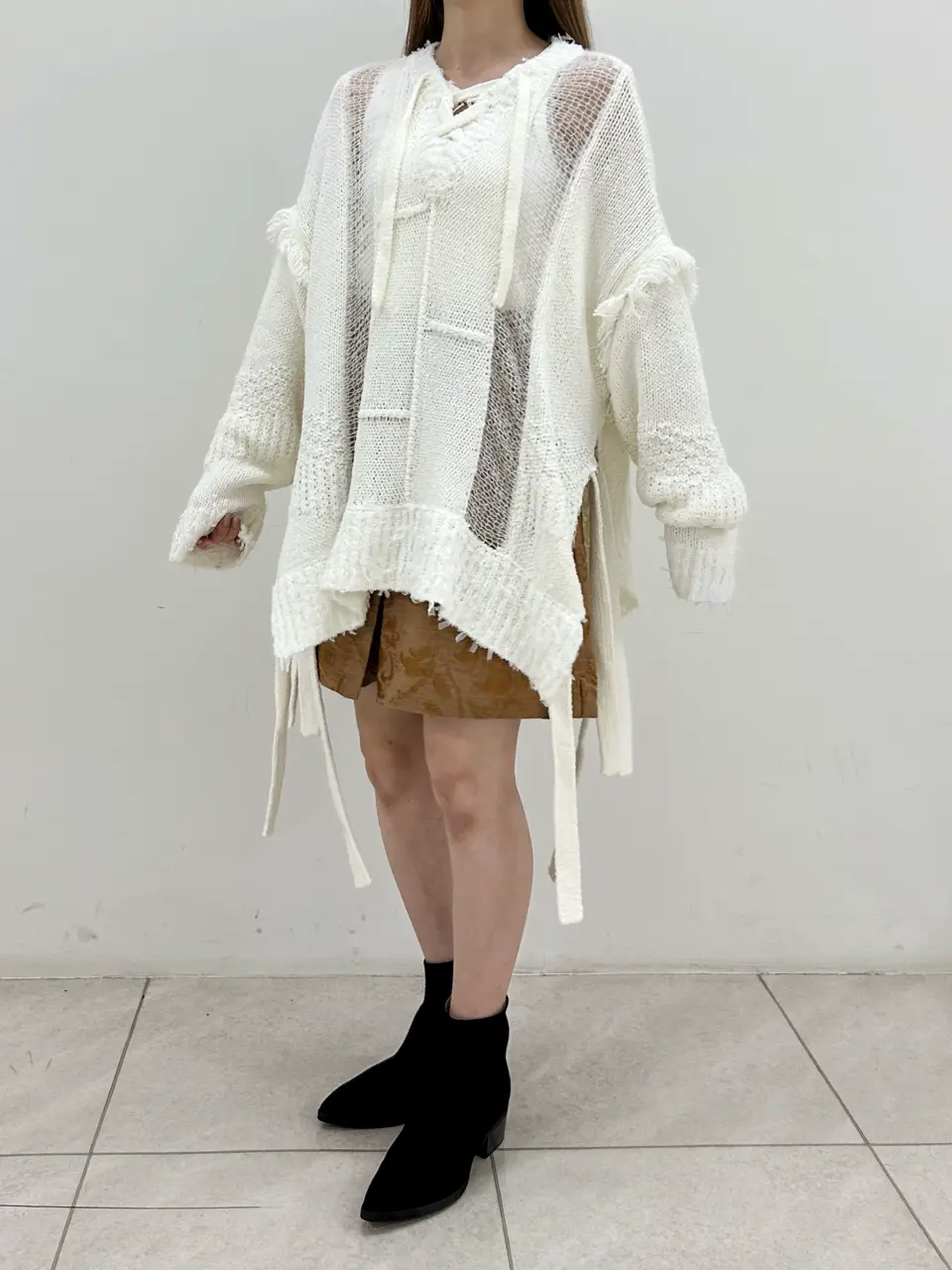 GRACE CONTINENTAL Miu Akamatsu コーディネート画像