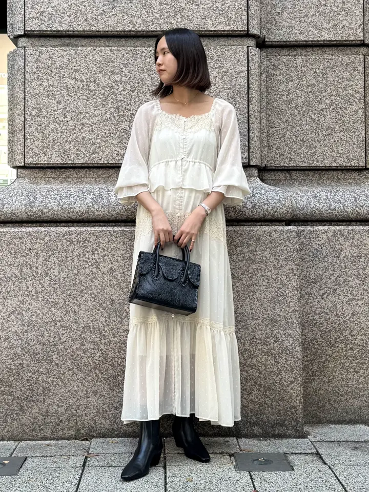 GRACE CONTINENTAL 伊藤　静華 コーディネート画像