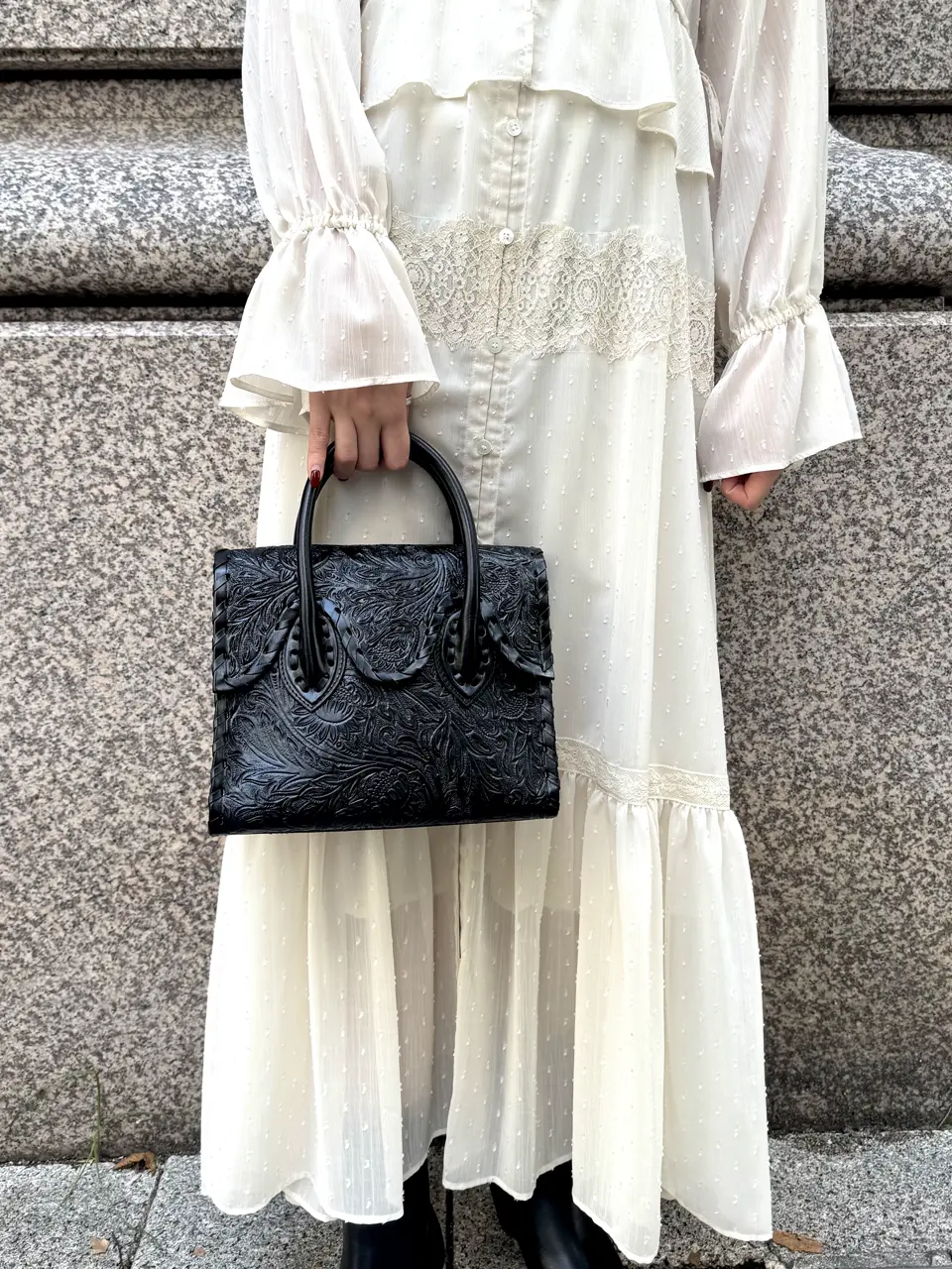 GRACE CONTINENTAL 伊藤　静華 コーディネート画像