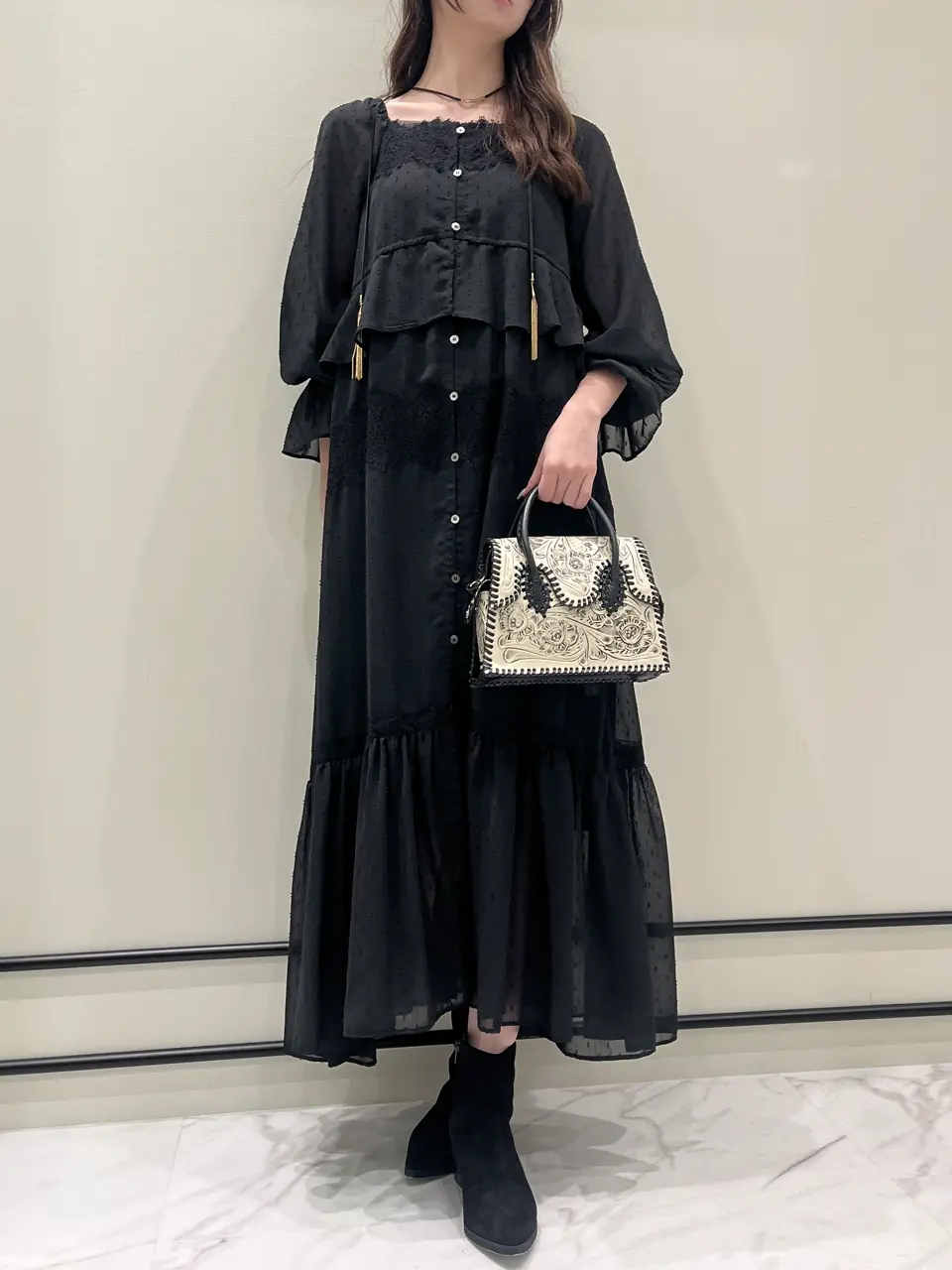 GRACE CONTINENTAL Hotei コーディネート画像