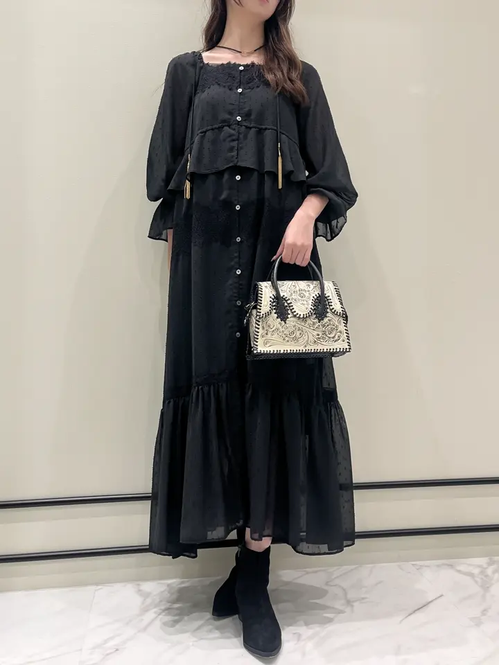 GRACE CONTINENTAL Hotei コーディネート画像