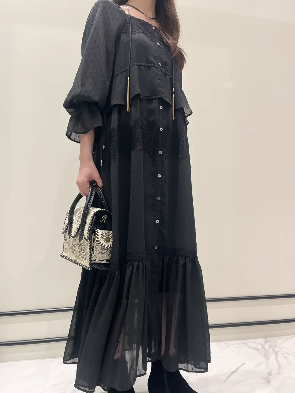 GRACE CONTINENTAL Hotei コーディネート画像