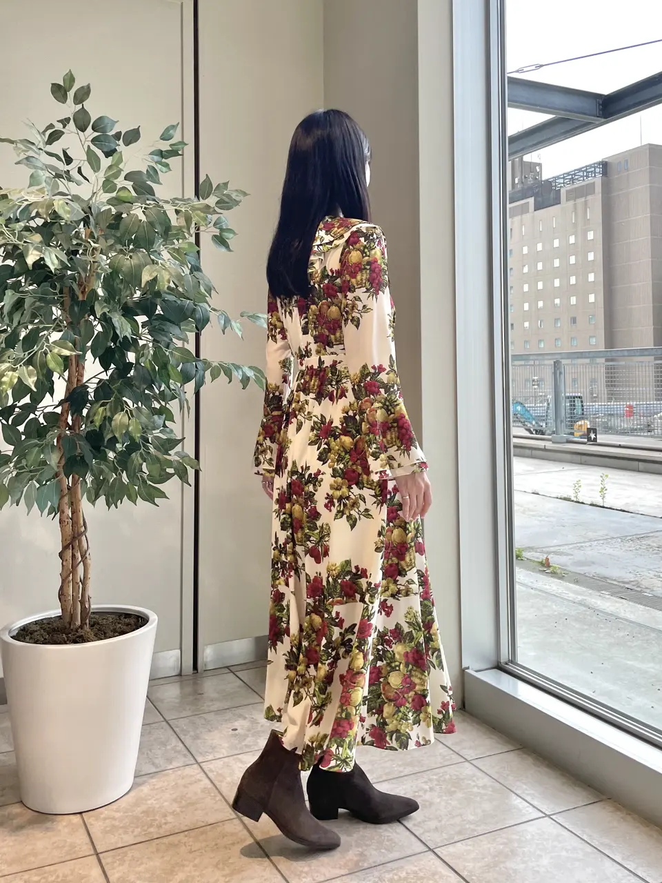 GRACE CONTINENTAL 端場　わかな コーディネート画像