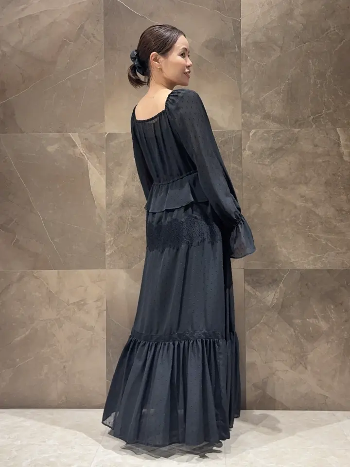 GRACE CONTINENTAL 穐山　香織 コーディネート画像