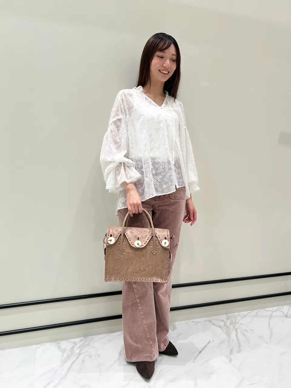 GRACE CONTINENTAL 若園　ひかり コーディネート画像