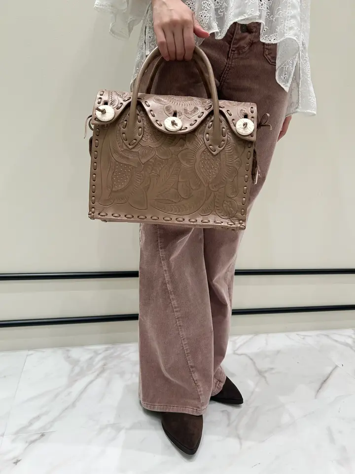 GRACE CONTINENTAL 若園　ひかり コーディネート画像