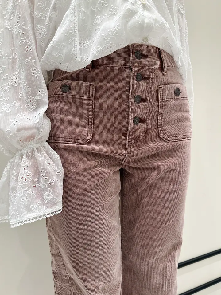 GRACE CONTINENTAL 若園　ひかり コーディネート画像