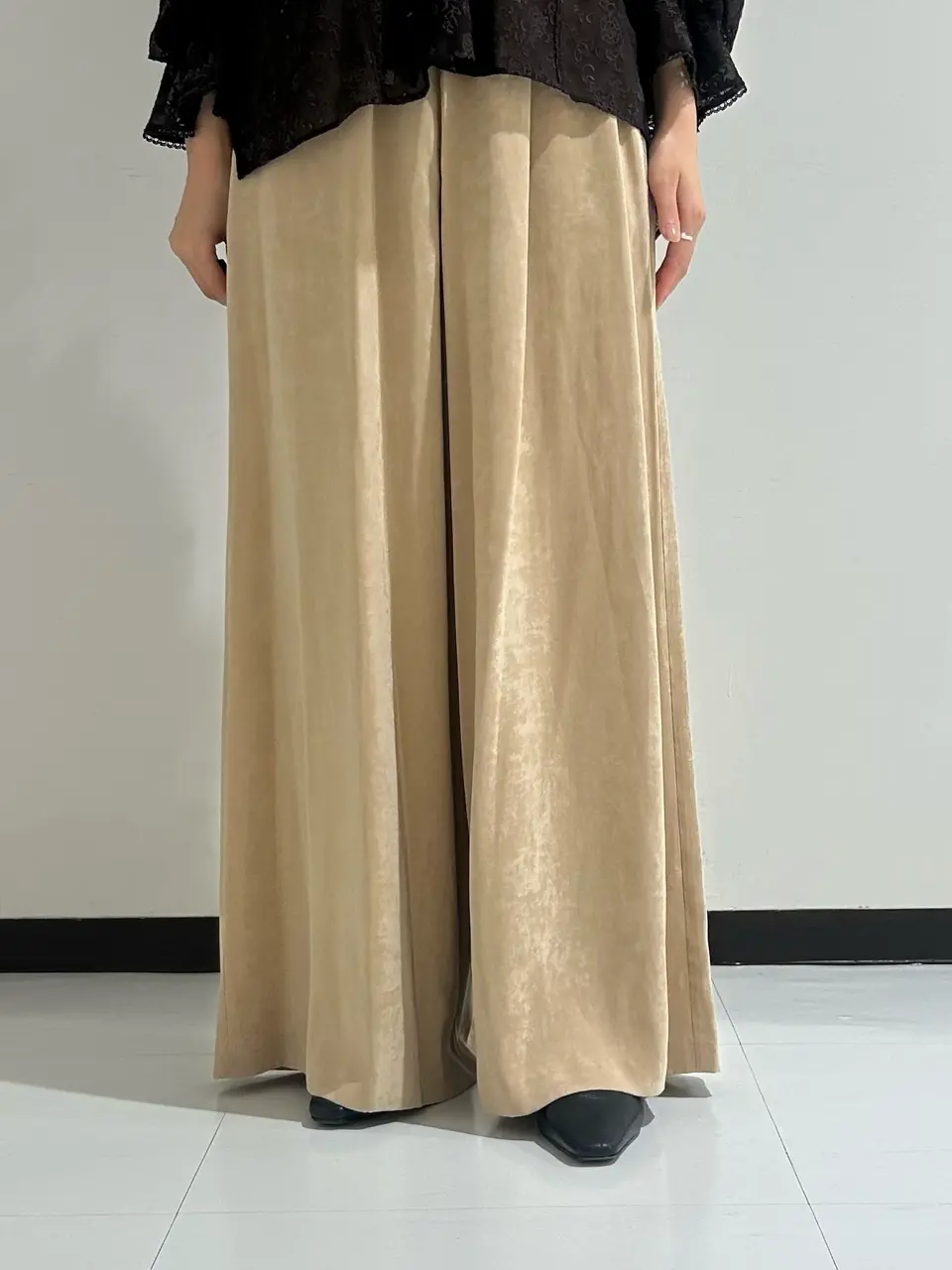 GRACE CONTINENTAL 狩野　珠季 コーディネート画像