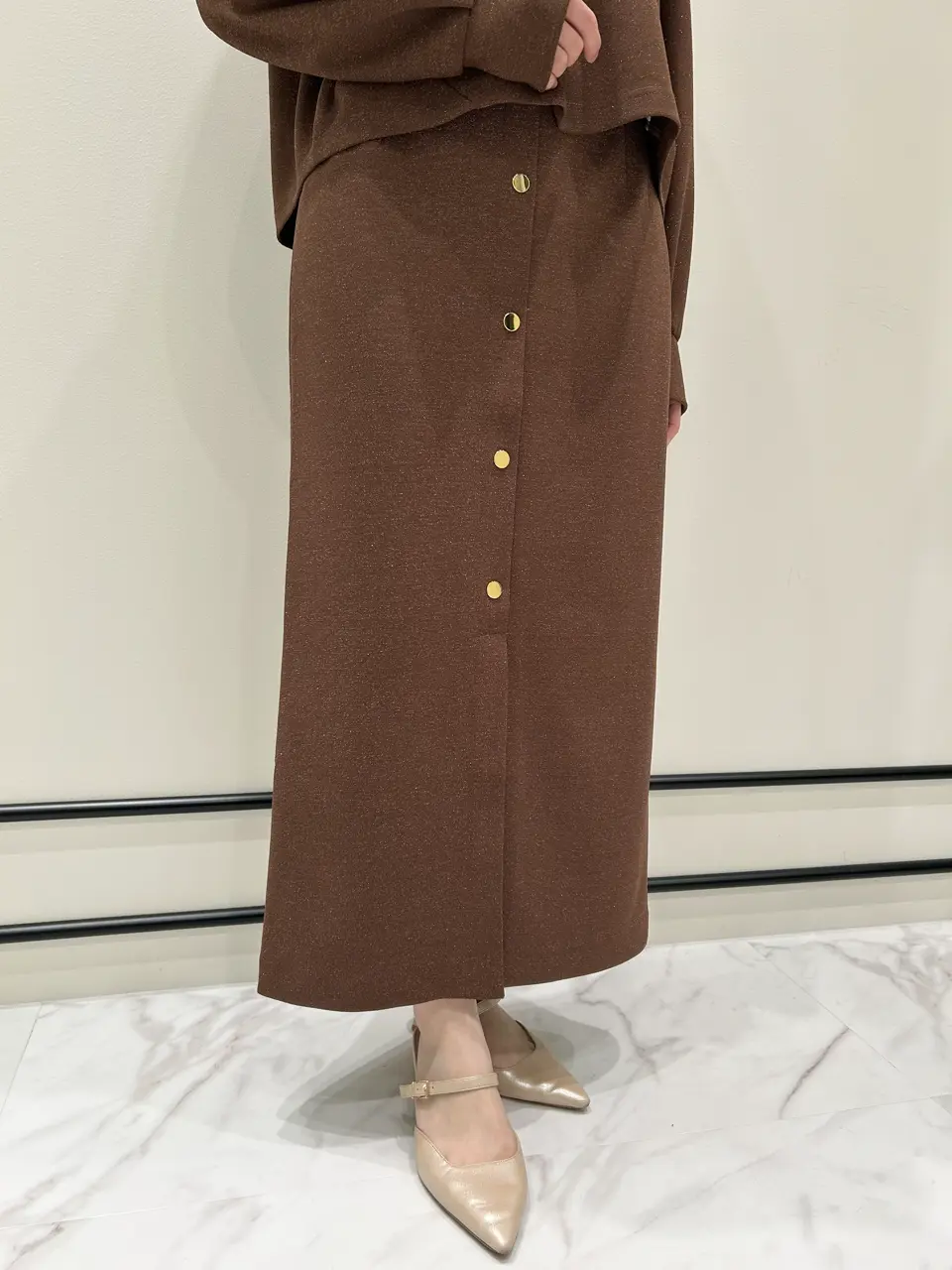 GRACE CONTINENTAL 若園　ひかり コーディネート画像