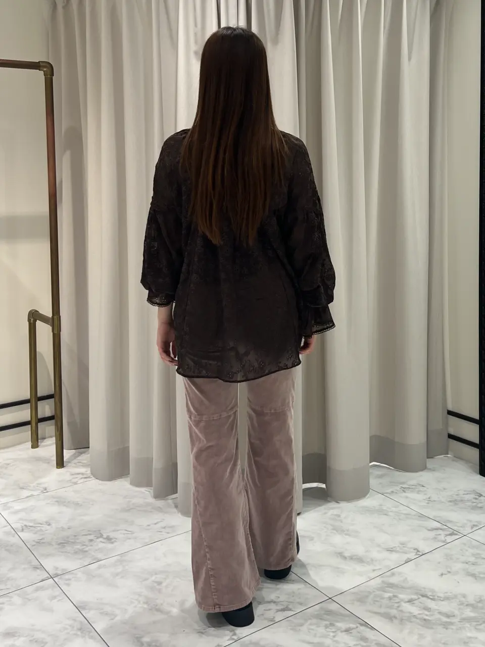 GRACE CONTINENTAL 赤坂 梨来 コーディネート画像