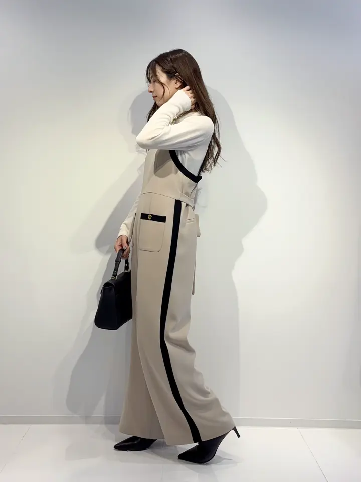 GRACE CONTINENTAL Hikaru Okada コーディネート画像