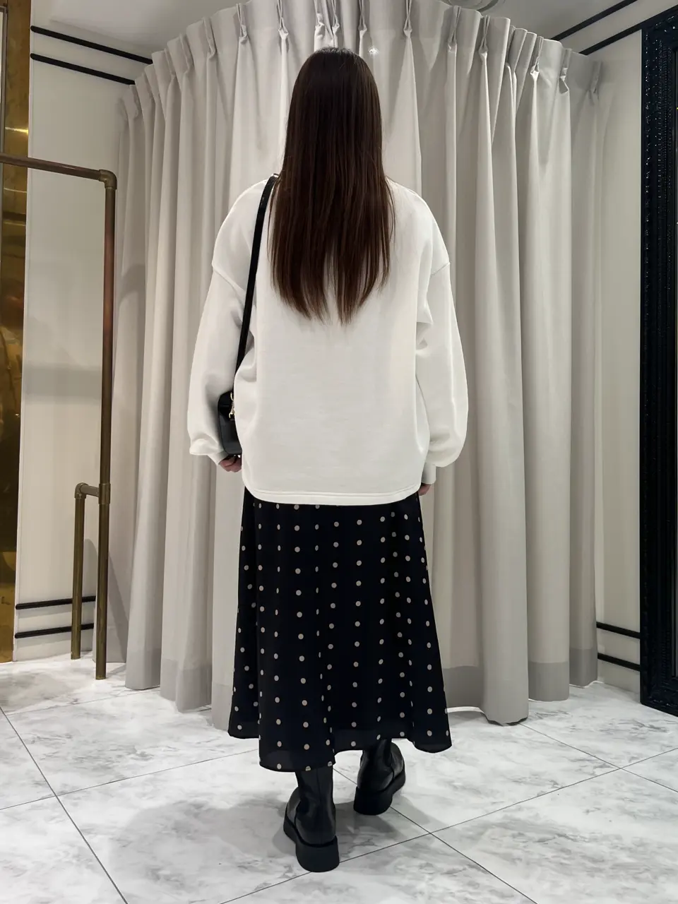 GRACE CONTINENTAL 赤坂 梨来 コーディネート画像