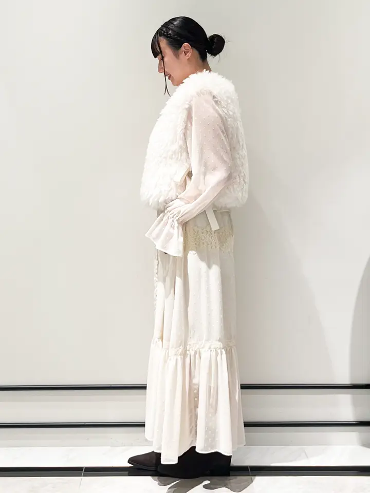 GRACE CONTINENTAL CHISAKO.S コーディネート画像