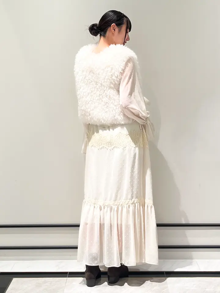 GRACE CONTINENTAL CHISAKO.S コーディネート画像