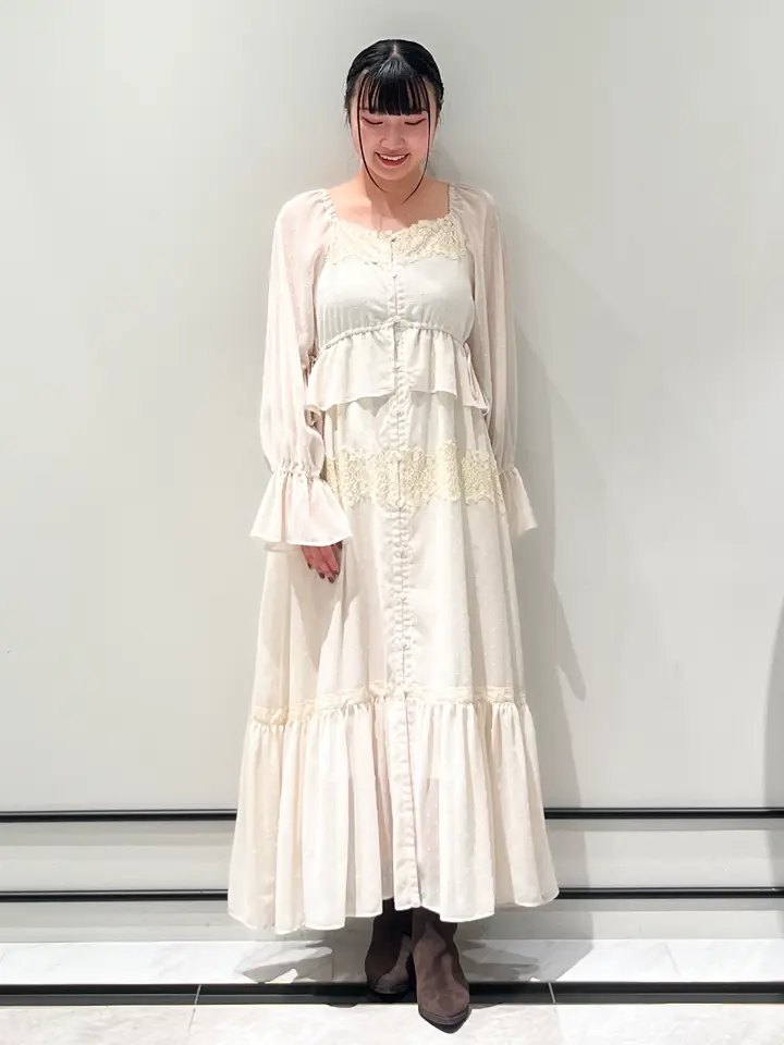 GRACE CONTINENTAL CHISAKO.S コーディネート画像