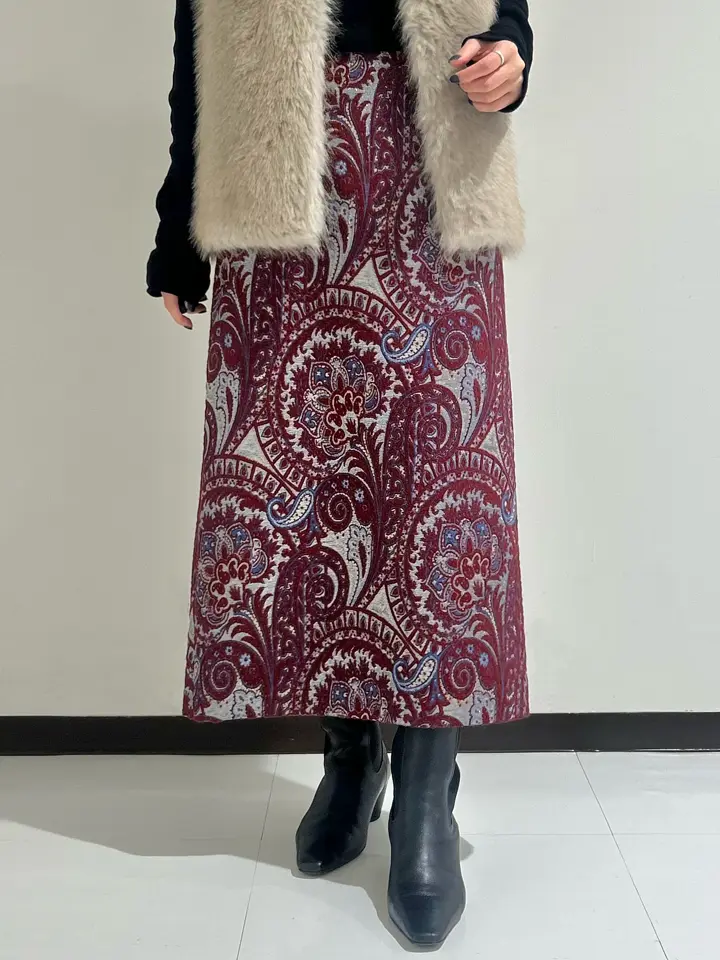 GRACE CONTINENTAL 狩野　珠季 コーディネート画像