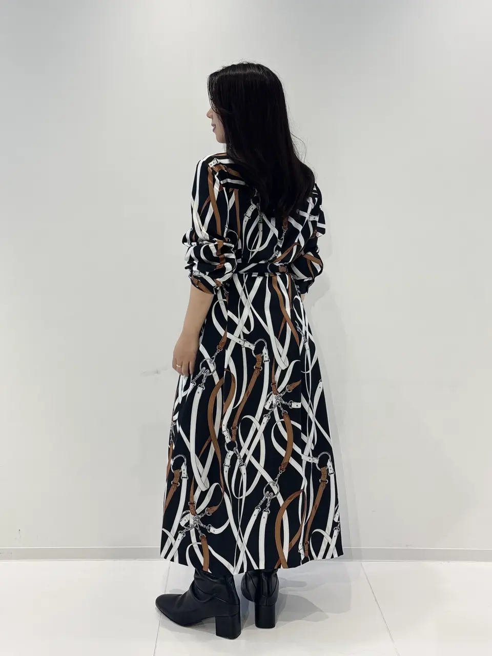 GRACE CONTINENTAL HIGASHIGAWA.R コーディネート画像